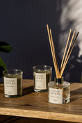 Load image into Gallery viewer, Cedarwood Diffuser and Candle Gift Set