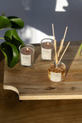Load image into Gallery viewer, Dark Amber Diffuser and Candle Gift Set