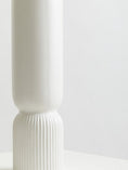 Load image into Gallery viewer, Fia White Vase