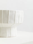 Load image into Gallery viewer, Fara White Vase