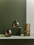 Load image into Gallery viewer, Optik Large Vase
