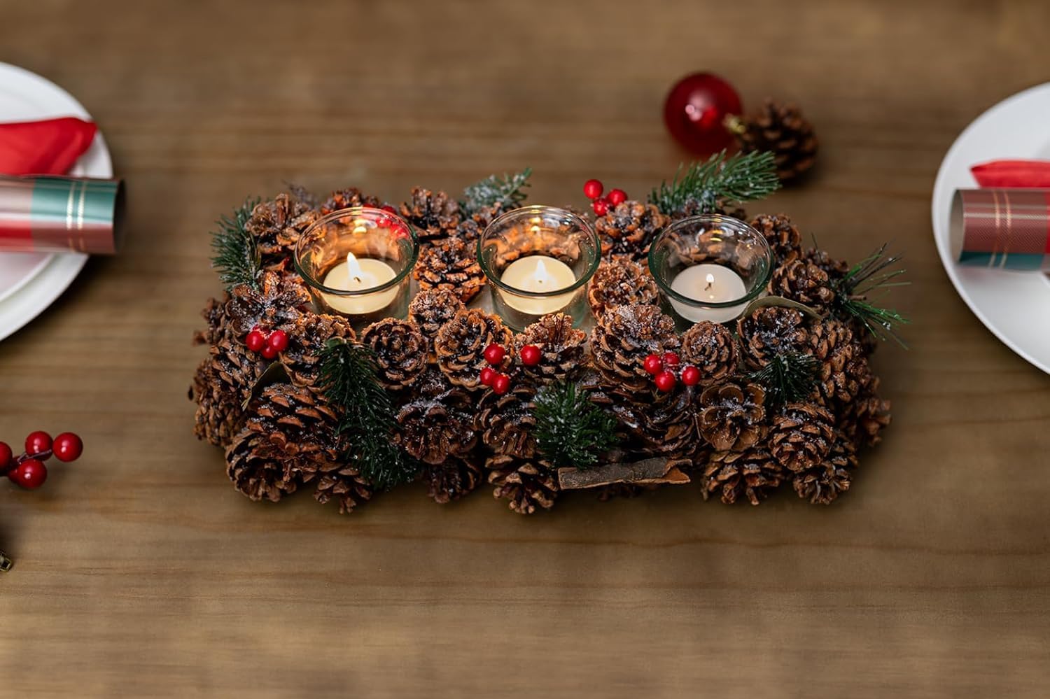 Christmas Pinecones Tea Light Candle Holder