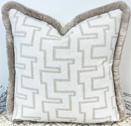 The White Beige Rowan Fringed In Pebble - Style No. 171b