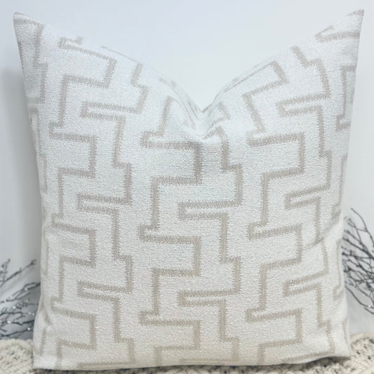 The White Beige Rowan - Style No. 171b