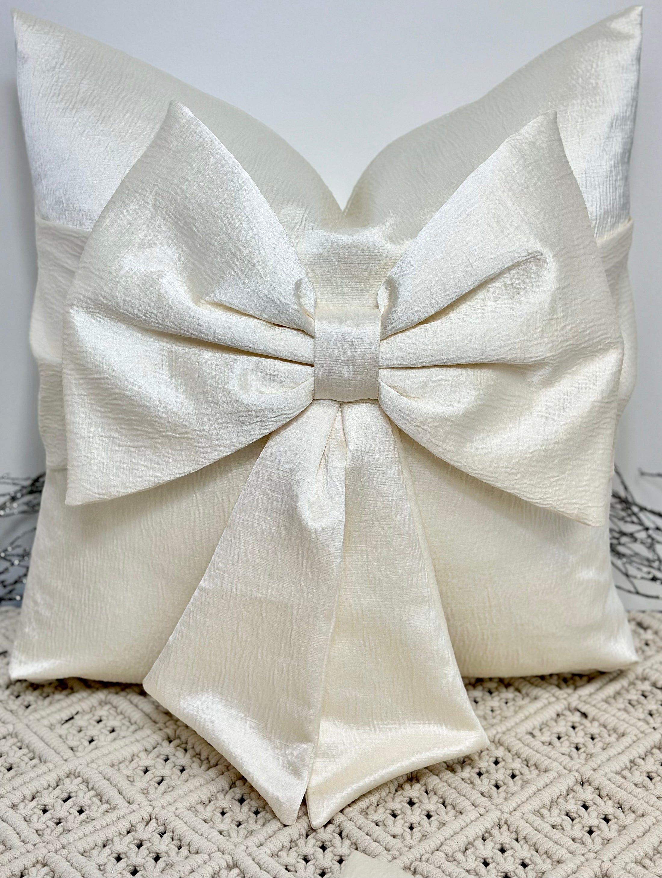 The Luxury Bow Cushion