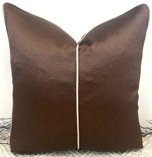 The Signature Mocha Laurent Piped In Natural - Style No. 211