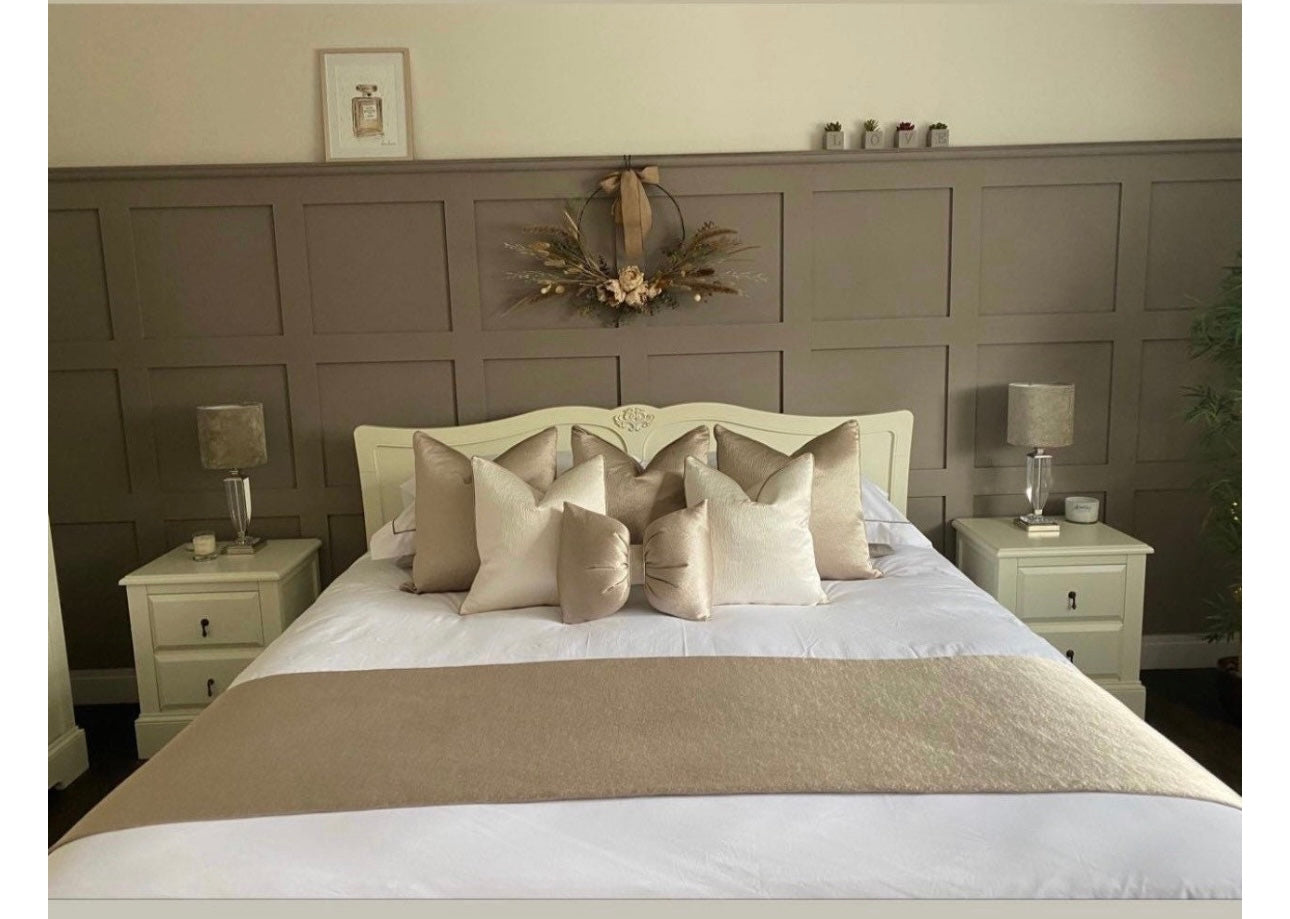 The Luxury Bed Runner