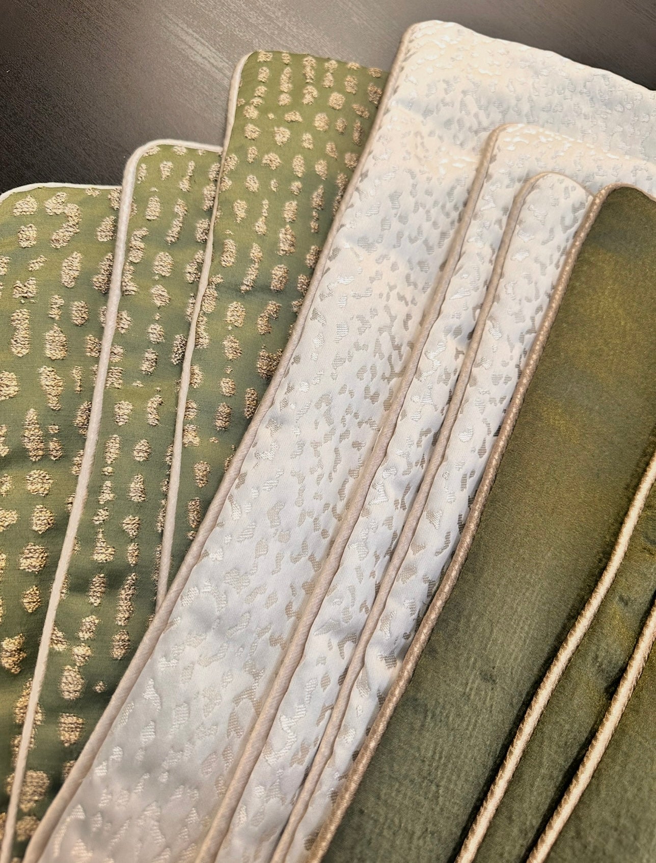 The Luxury Green Natale Bed Set