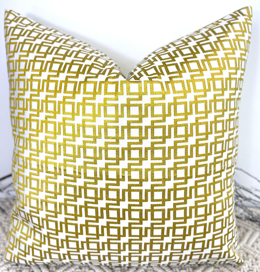 The Gold Isobel - Style No. 233