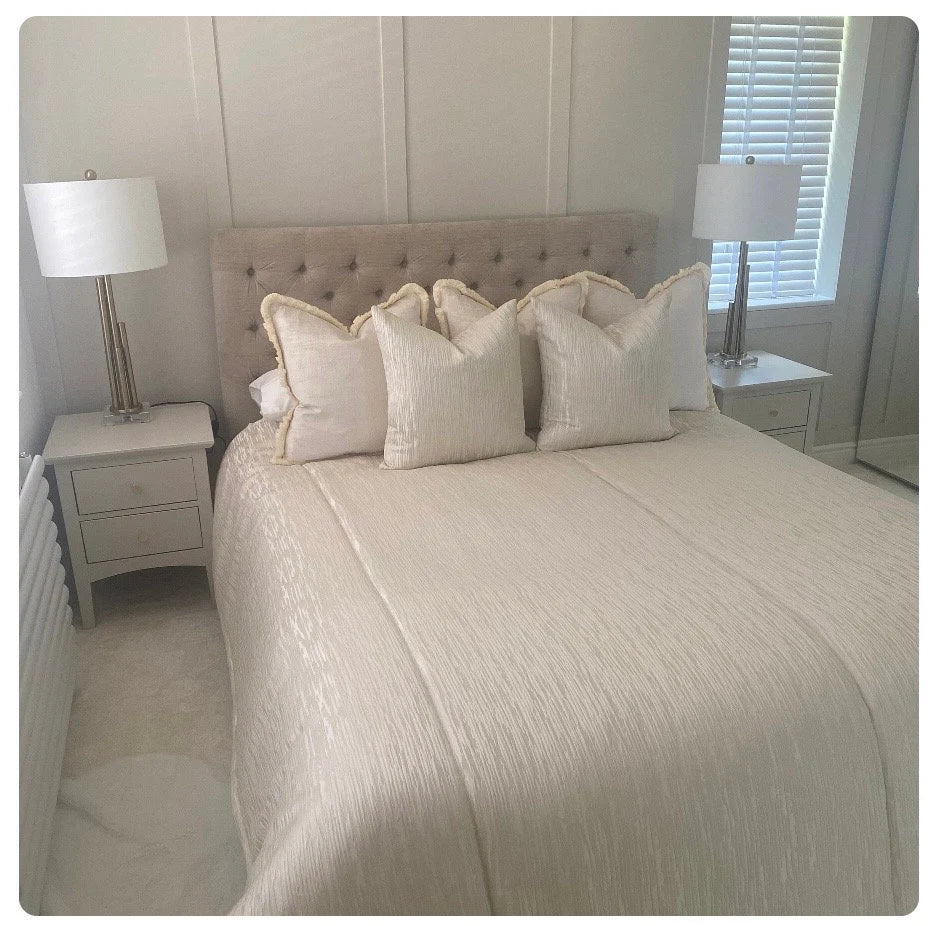 The Luxury Bed Runner