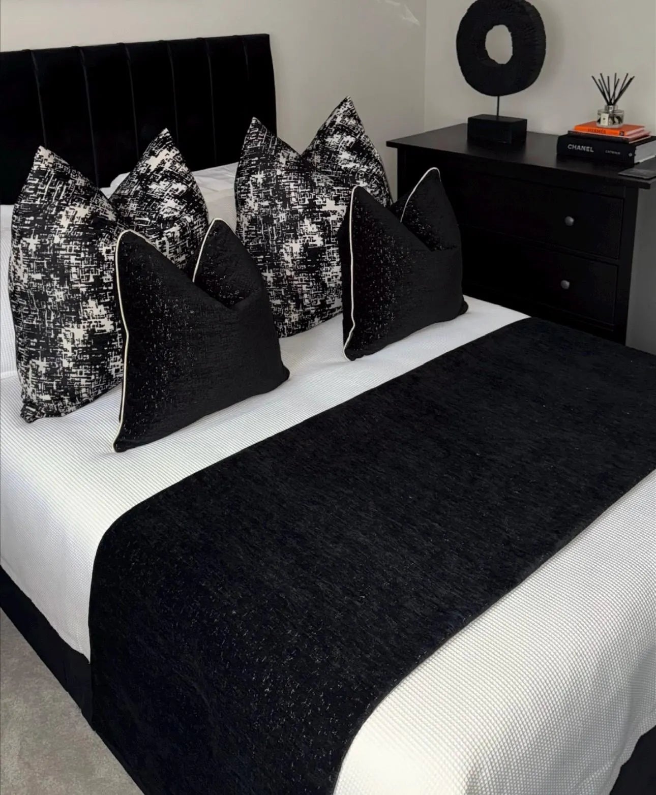 The Luxury Bed Runner