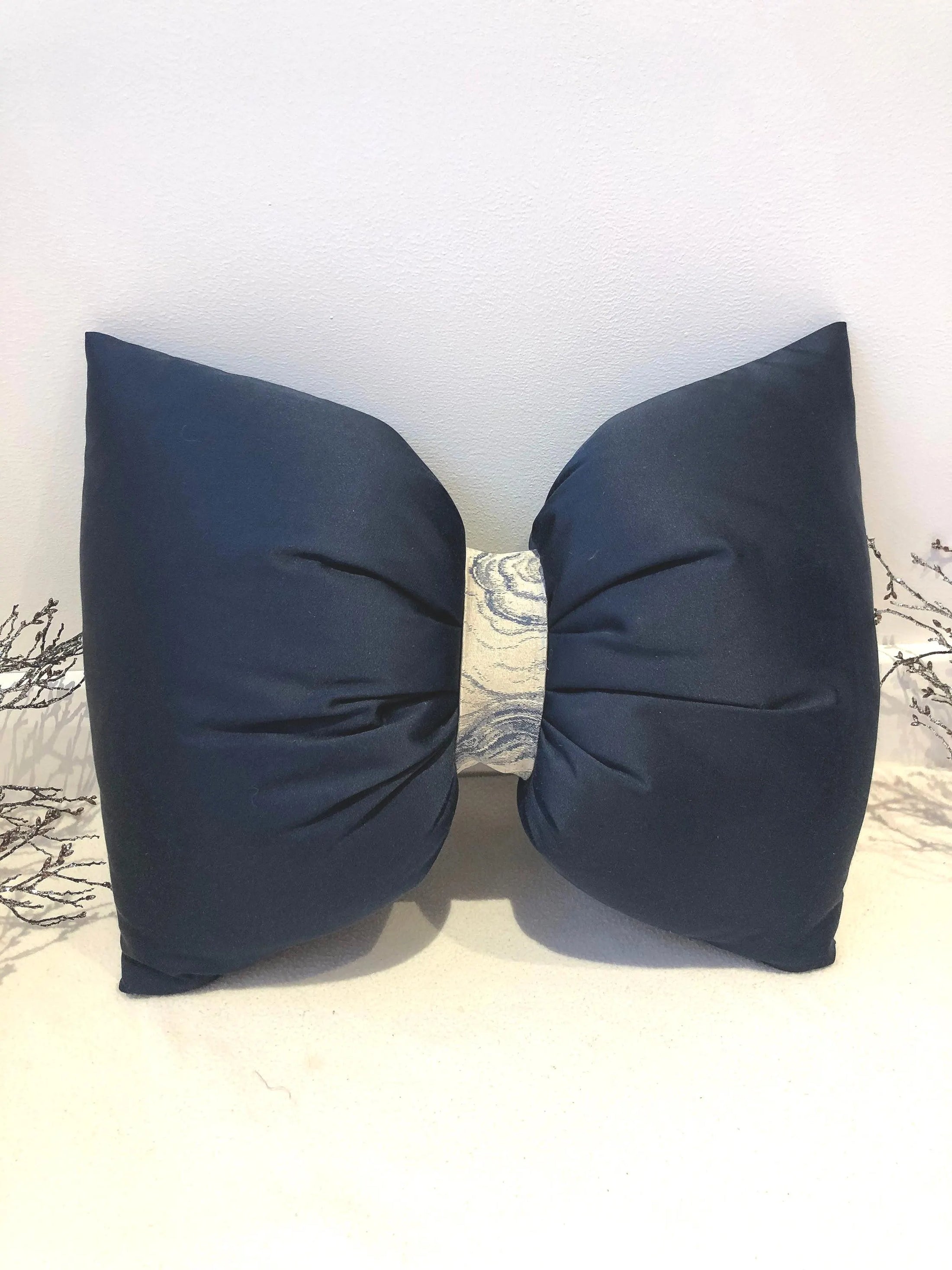 The Luxury Bow Cushion